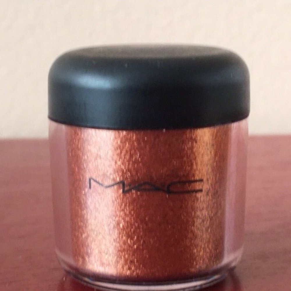 M.A.C. Pigment Color Powder: Copper Sparkle